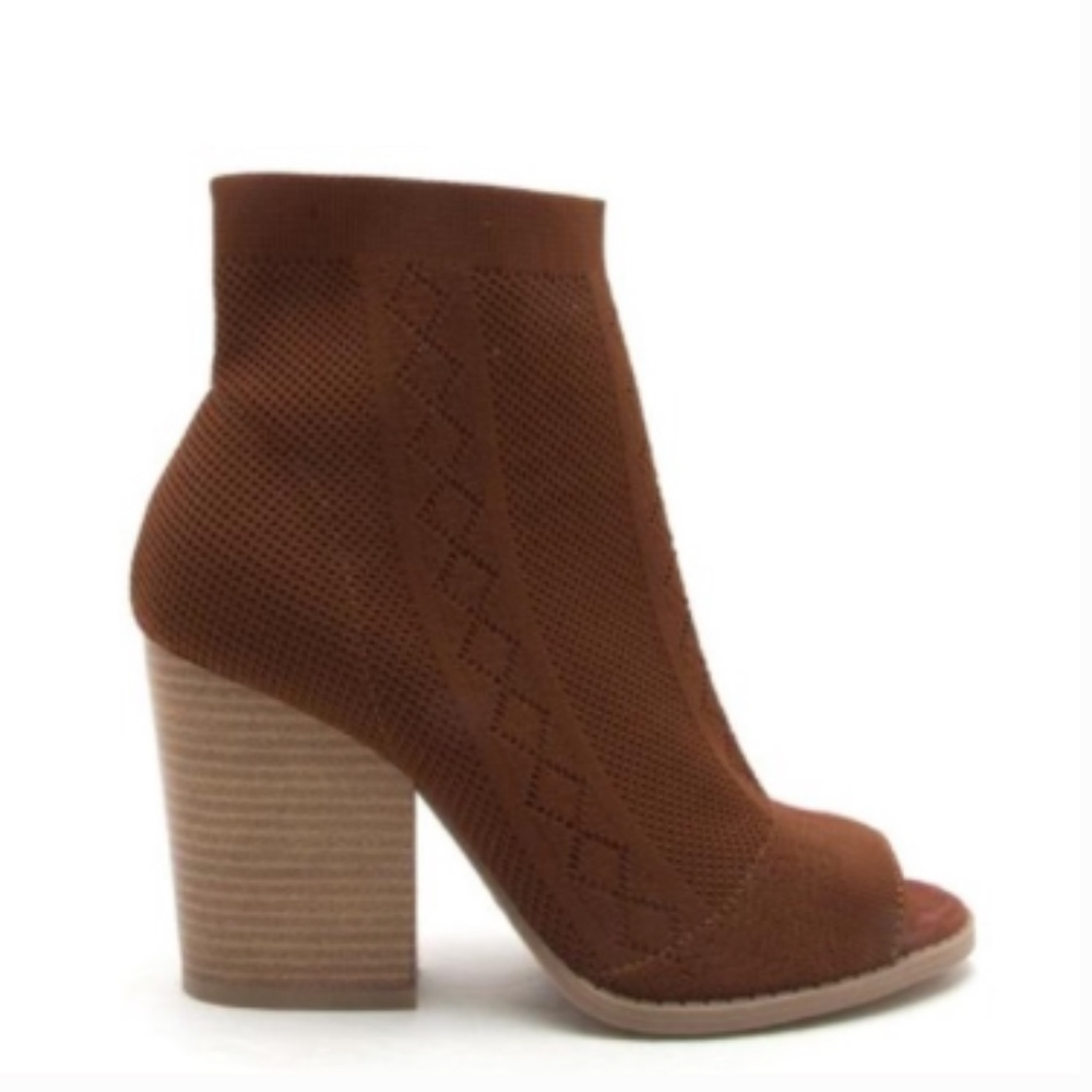 LAST PAIR Peep Toe Ankle Booties - Picture 5 of 7